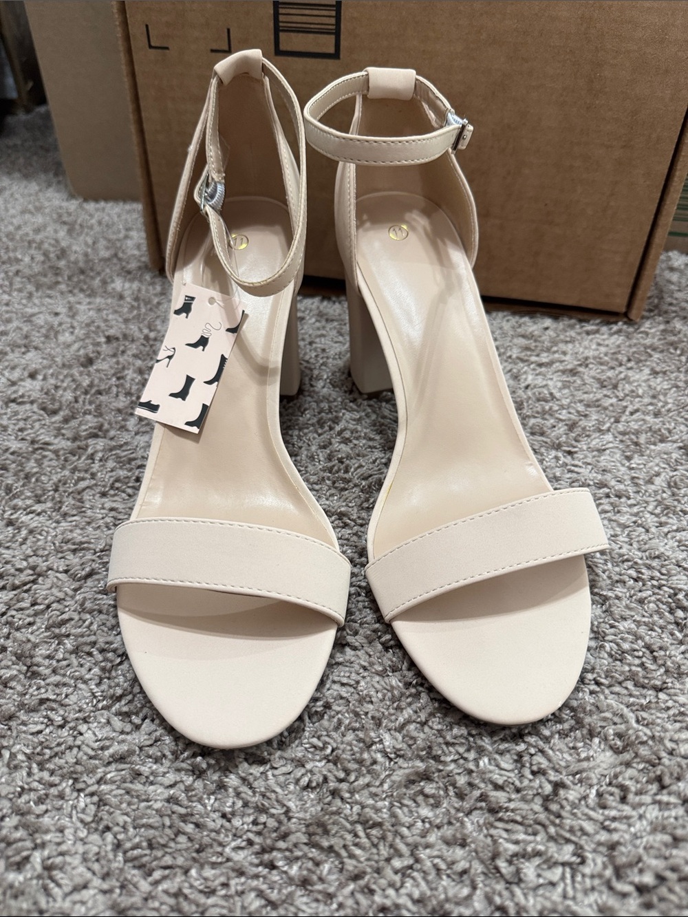 Women's Ankle-Strap Block Heel Sandals in Ivory